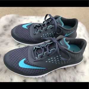 Nike Women’s Fitsole Running Shoe size 7